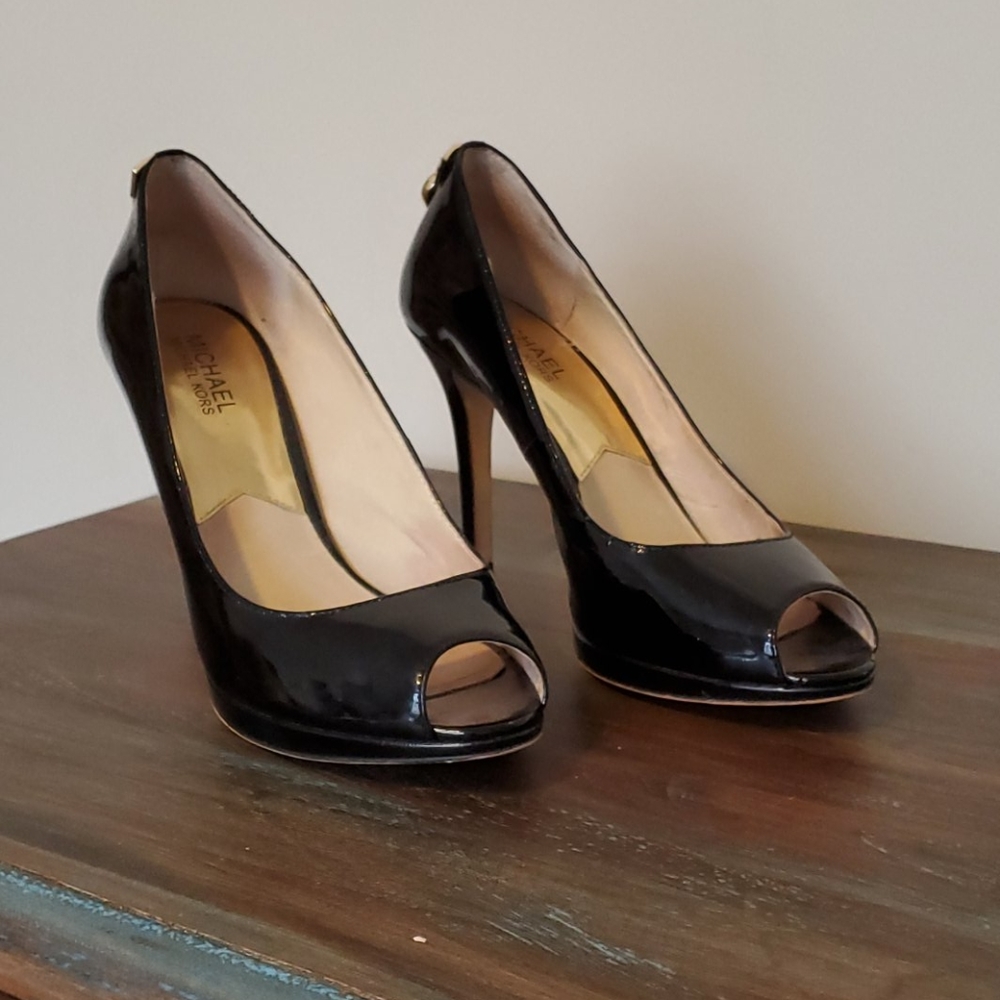 Michael Kors Hamilton Black Patent Peep Toe Heels